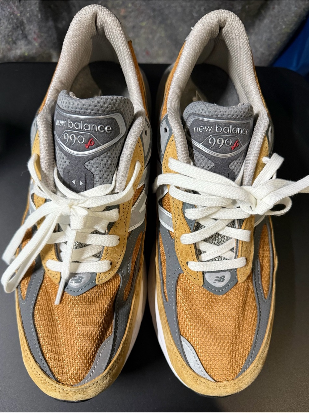 New Balance Men’s 990v5 Gray and Tan/Gold Sneakers